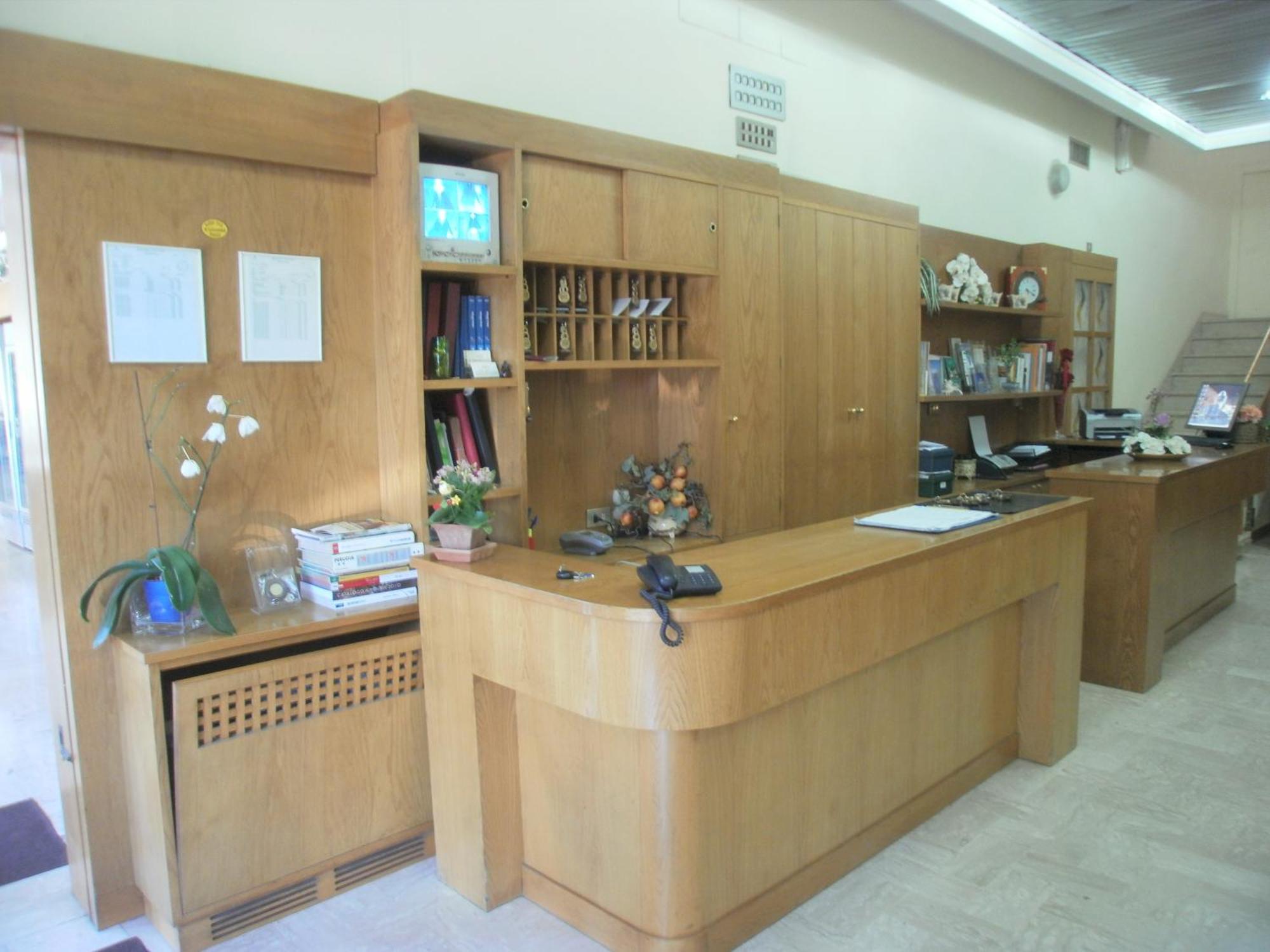 曼佐尼酒店 佩鲁贾 外观 照片